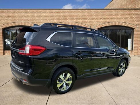 Used 2021 Subaru Ascent Premium w/ Convenience Package AWD/4WD image 5
