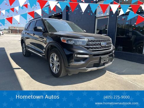 Used 2020 Ford Explorer XLT w/ Equipment Group 202A RWD image 1
