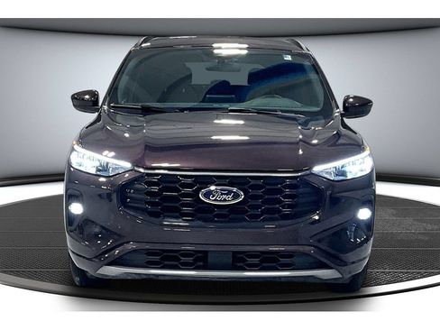 Used 2023 Ford Escape ST-Line Select AWD/4WD image 4
