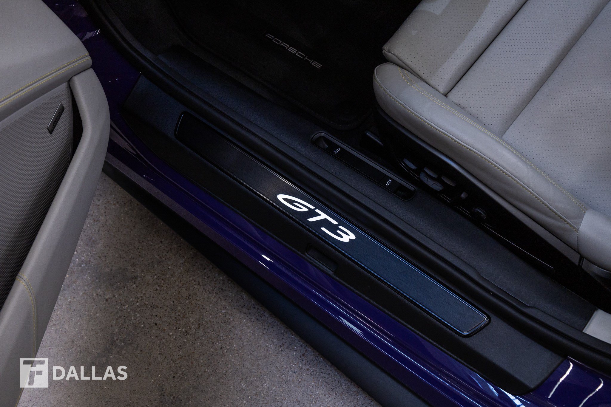 Used 2022 Porsche 911 GT3 RWD image 26