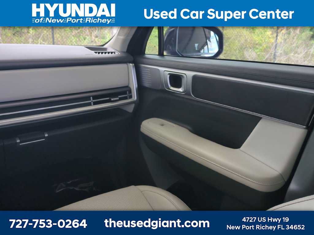 Certified 2025 Hyundai Santa Fe SEL FWD image 20