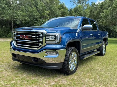 Used 2017 GMC Sierra 1500 SLT AWD/4WD image 3