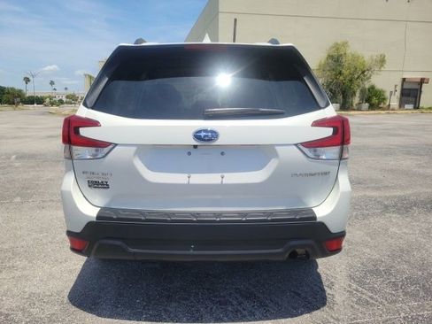 Used 2021 Subaru Forester Premium w/ Popular Package #1 AWD/4WD image 6