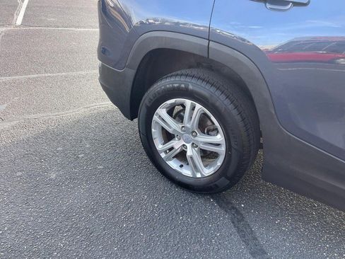 Used 2018 GMC Terrain SLE w/ Driver Convenience Package image 8