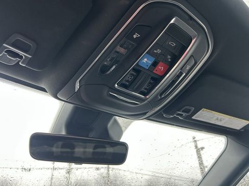 Used 2025 Jeep Grand Cherokee L Laredo w/ Luxury Tech Group I image 24