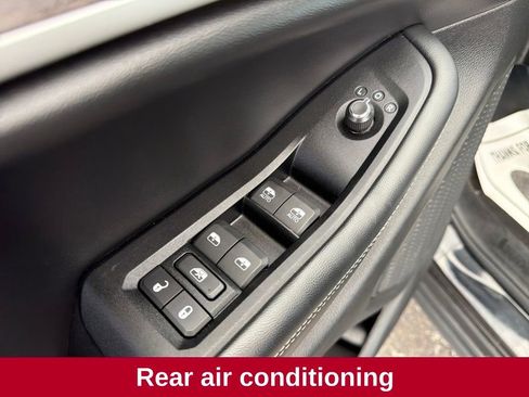 Used 2023 Jeep Grand Cherokee L Limited w/ Trailer Tow Group (B) image 14