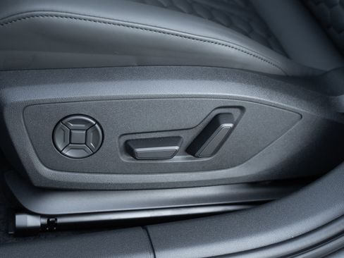 New 2026 Audi RS 3 2.5T image 24