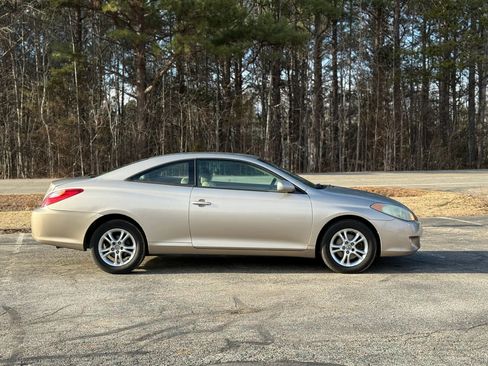 Used 2005 Toyota Solara SE Sport image 2