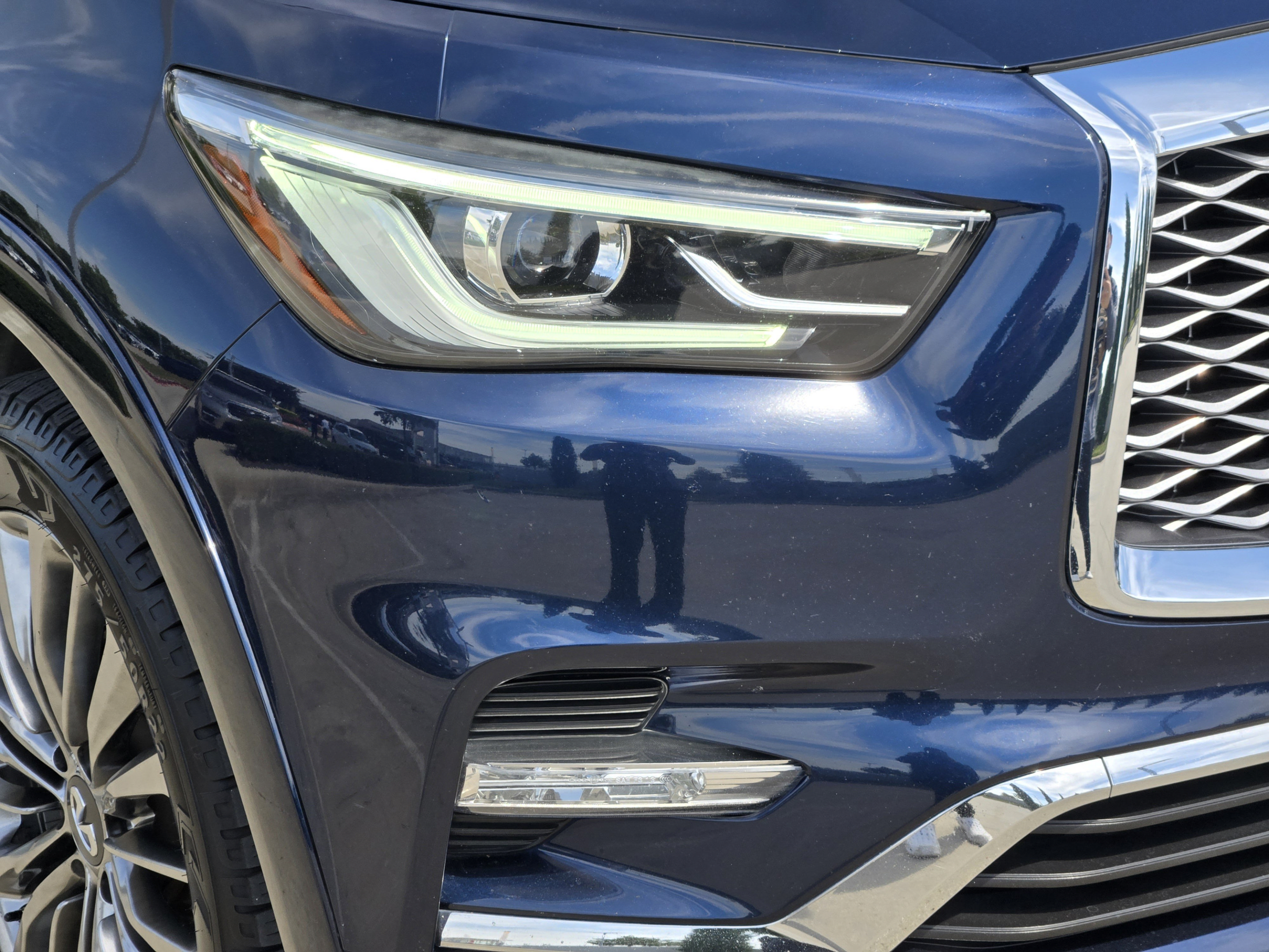Used 2018 INFINITI QX80 4WD w/ Driver Assistance Package image 36