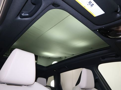 Certified 2025 BMW X3 xDrive30i w/ Premium Package image 19