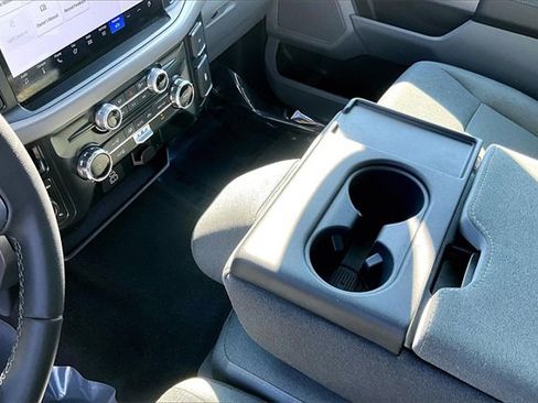 Used 2025 Ford F150 XLT w/ Equipment Group 301A Standard image 17