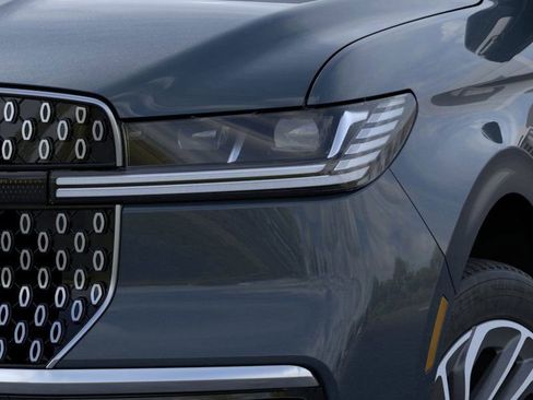 New 2026 Lincoln Navigator L Reserve image 15