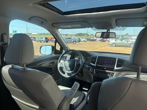 Used 2017 Honda Pilot EX-L image 29
