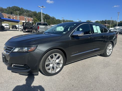 Used 2015 Chevrolet Impala LTZ image 3