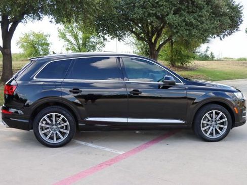 Used 2018 Audi Q7 3.0T Prestige w/ Prestige Package image 8