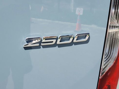 Used 2024 Mercedes-Benz Sprinter 2500 image 11