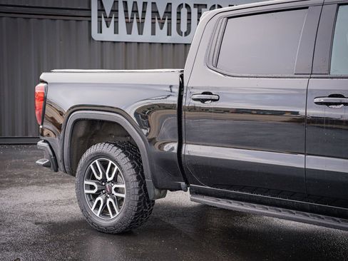 Used 2022 GMC Sierra 1500 AT4 w/ AT4 Premium Package AWD/4WD image 6