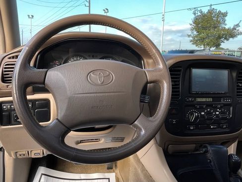 Used 1999 Toyota Land Cruiser image 19
