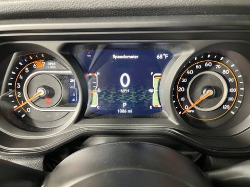 Used 2026 Jeep Wrangler Unlimited Sport AWD/4WD image 27