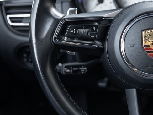 Used 2022 Porsche Macan GTS image 15