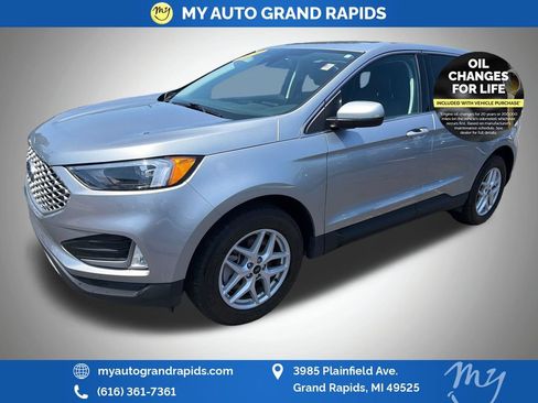 Used 2024 Ford Edge SEL w/ Convenience Package AWD/4WD image 3