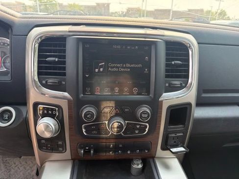 Used 2015 RAM 1500 Laramie w/ Convenience Group AWD/4WD image 15