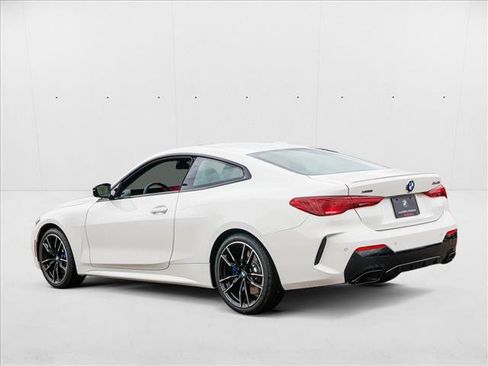 Certified 2025 BMW 440i xDrive Coupe w/ Premium Package image 7