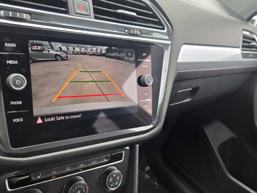 Certified 2024 Volkswagen Tiguan S FWD image 20