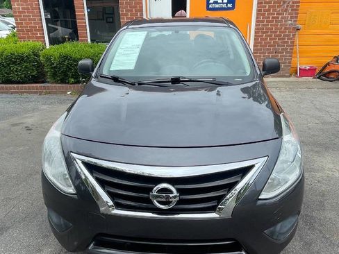 Used 2015 Nissan Versa S image 2