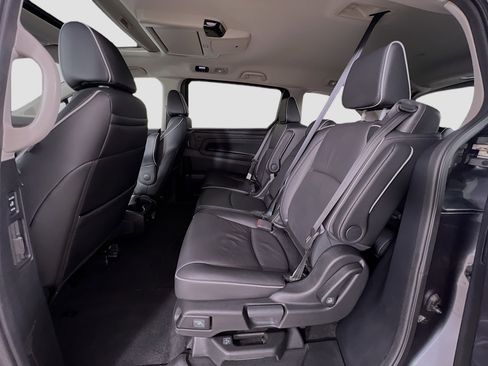 Used 2025 Honda Odyssey Touring image 26
