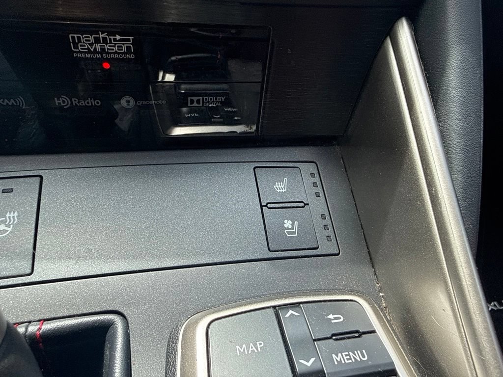 Used 2020 Lexus IS 350 F Sport w/ F Sport Package RWD image 16