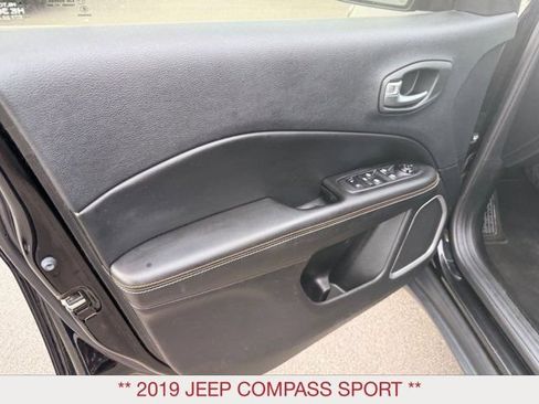 Certified 2019 Jeep Compass Sport FWD image 9