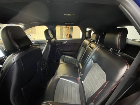 Used 2024 Ford Edge ST-Line image 23