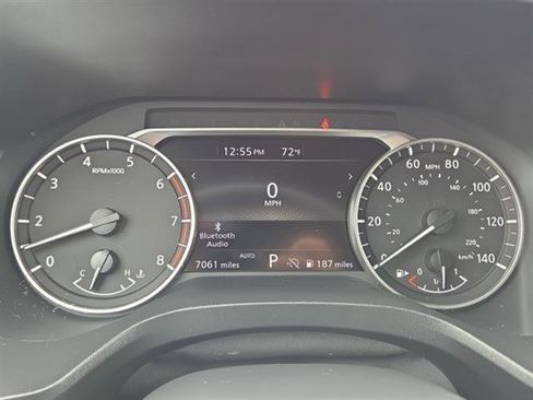 Certified 2025 Nissan Rogue SV image 20