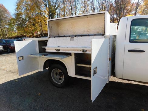 Used 2012 Chevrolet Silverado 3500 W/T image 14