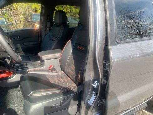 Used 2025 Nissan Frontier Pro-X w/ Pro Premium Package image 15