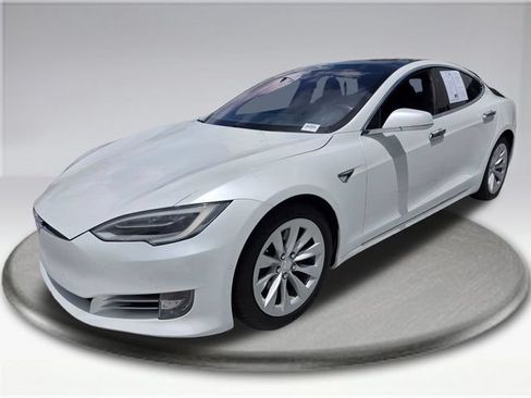 Used 2018 Tesla Model S 75D AWD/4WD image 19