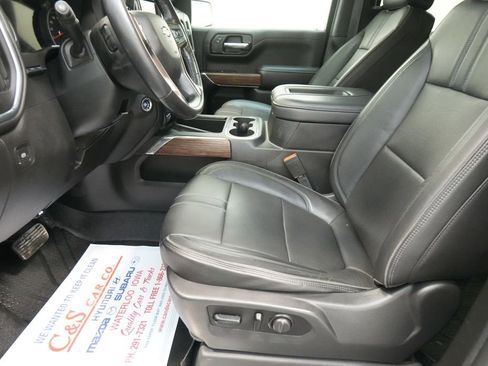 Used 2020 Chevrolet Silverado 1500 High Country w/ Technology Package image 17