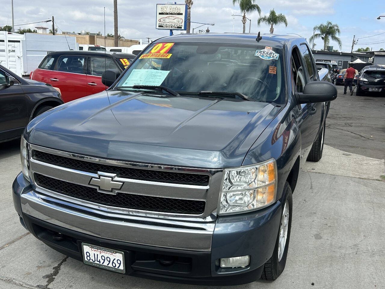 Used 2007 Chevrolet Silverado 1500 LT w/ 1LT Convenience Package RWD image 5