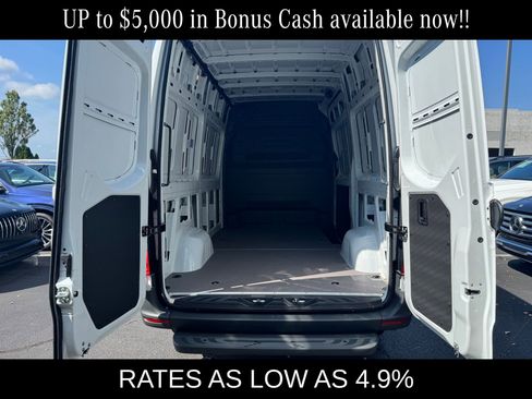 New 2026 Mercedes-Benz Sprinter 2500 image 25