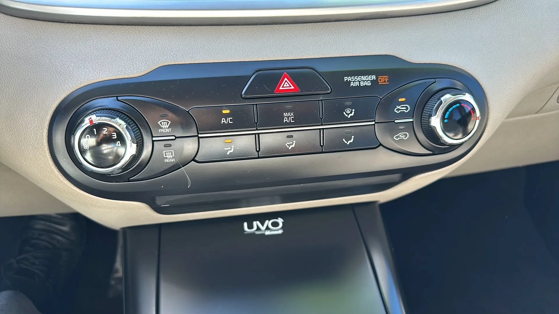 Used 2016 Kia Sorento LX AWD/4WD image 19