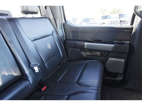 Used 2025 Ford F150 Lariat w/ Equipment Group 501A Mid image 10