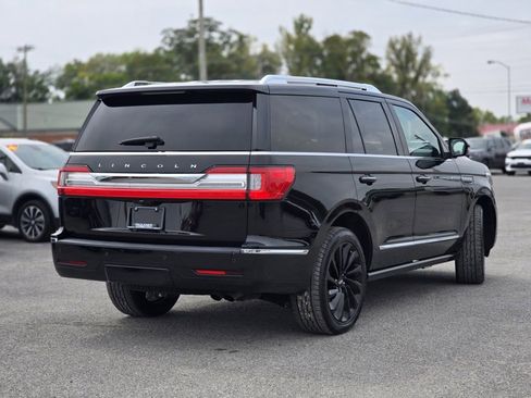 Used 2021 Lincoln Navigator Reserve image 7