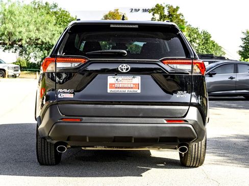 Used 2025 Toyota RAV4 XLE image 6