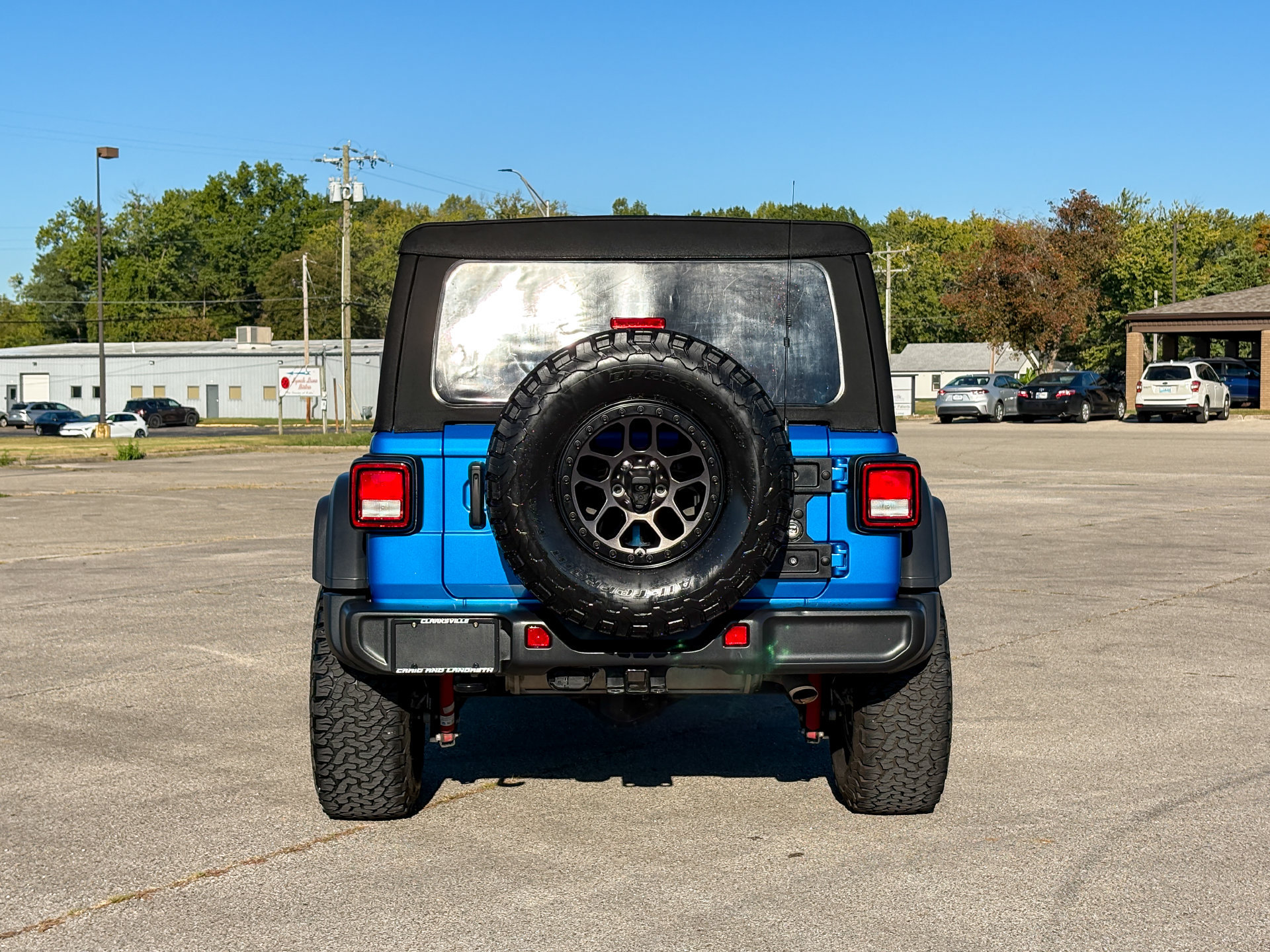 Used 2023 Jeep Wrangler Unlimited Sport AWD/4WD image 11