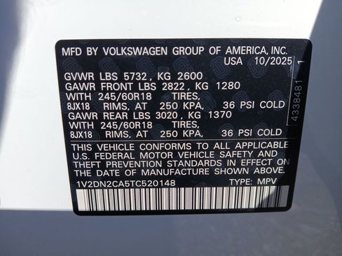 New 2026 Volkswagen Atlas SE image 28