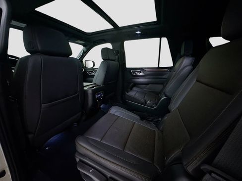 Used 2023 Chevrolet Tahoe High Country image 21