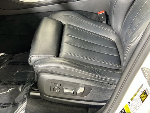 Used 2020 BMW X5 xDrive40i w/ Convenience Package image 19