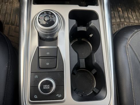 Used 2020 Ford Explorer Limited w/ Class III Trailer Tow Package image 15