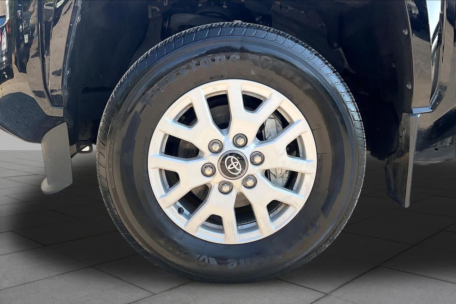 Used 2024 Toyota Tacoma SR RWD image 11